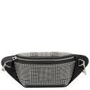 ■ブランド Alexander McQueen (アレキサンダー・マックイーン)■商品名 Alexander McQueen Biker Stud Waist Pack■商品は海外よりお取り寄せの商品となりますので、お届けまで10日-14日前後お時間頂いております。 ■ブランド・商品・デザインによって大きな差異がある場合があります。 ■あくまで平均的なサイズ表ですので「目安」として参考にしてください。 ■お届けの商品は1枚目のお写真となります。色展開がある場合、2枚目以降は参考画像となる場合がございます。 ■只今、一部を除くすべて商品につきまして、期間限定で送料無料となります。 ※沖縄・離島・一部地域は追加送料(3,300円)が掛かります。