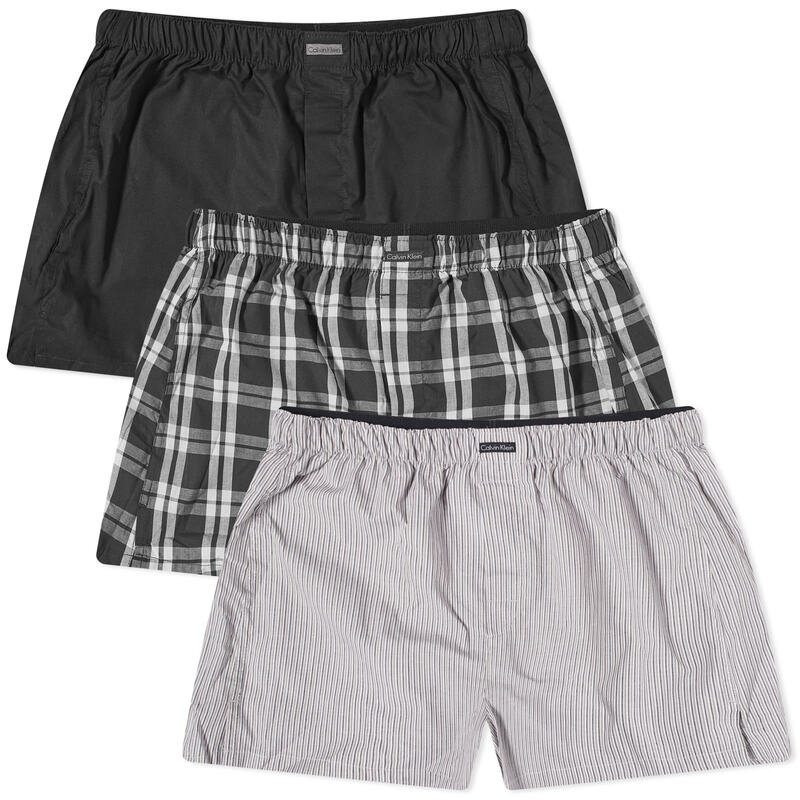 【送料無料】 カルバンクライン メンズ ボクサーパンツ アンダーウェア CK Underwear Woven Boxer - 3 Pack Black Morgan Plaid & Montague Stripe