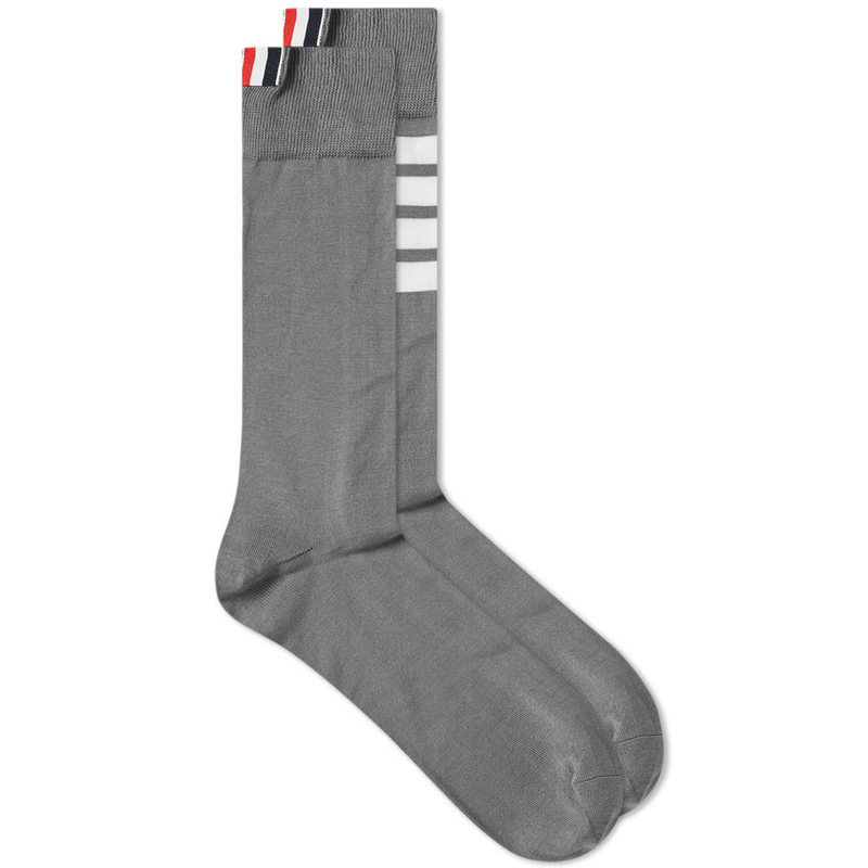 【送料無料】 トムブラウン メンズ 靴下 アンダーウェア Thom Browne 4 Bar Mid Calf Sock Medium Greyのサムネイル