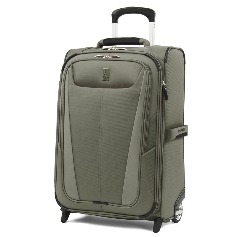 ■ブランド Travelpro (トラベルプロ)■商品名 Travelpro Maxlite 5 Lightweight 22" Expandable Carry-On Rollaboard■サイズ（インチ表記）21 x 14.5 x 9 (excludes wheels)※サイズにつきまして、インチ表記となっております。1インチ、約2.54cmとなります。■商品は海外よりお取り寄せの商品となりますので、お届けまで10日-14日前後お時間頂いております。 ■ブランド・商品・デザインによって大きな差異がある場合があります。 ■あくまで平均的なサイズ表ですので「目安」として参考にしてください。 ■お届けの商品は1枚目のお写真となります。色展開がある場合、2枚目以降は参考画像となる場合がございます。 ■只今、一部を除くすべて商品につきまして、期間限定で送料無料となります。 ※沖縄・離島・一部地域は追加送料(3,300円)が掛かります。