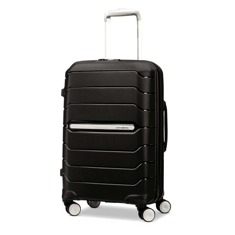 ■ブランド Samsonite (サムソナイト)■商品名 Samsonite Freeform 21" Carry-On Spinner■サイズ（インチ表記）※サイズにつきまして、インチ表記となっております。1インチ、約2.54cmとなります。■商品は海外よりお取り寄せの商品となりますので、お届けまで10日-14日前後お時間頂いております。 ■ブランド・商品・デザインによって大きな差異がある場合があります。 ■あくまで平均的なサイズ表ですので「目安」として参考にしてください。 ■お届けの商品は1枚目のお写真となります。色展開がある場合、2枚目以降は参考画像となる場合がございます。 ■只今、一部を除くすべて商品につきまして、期間限定で送料無料となります。 ※沖縄・離島・一部地域は追加送料(3,300円)が掛かります。