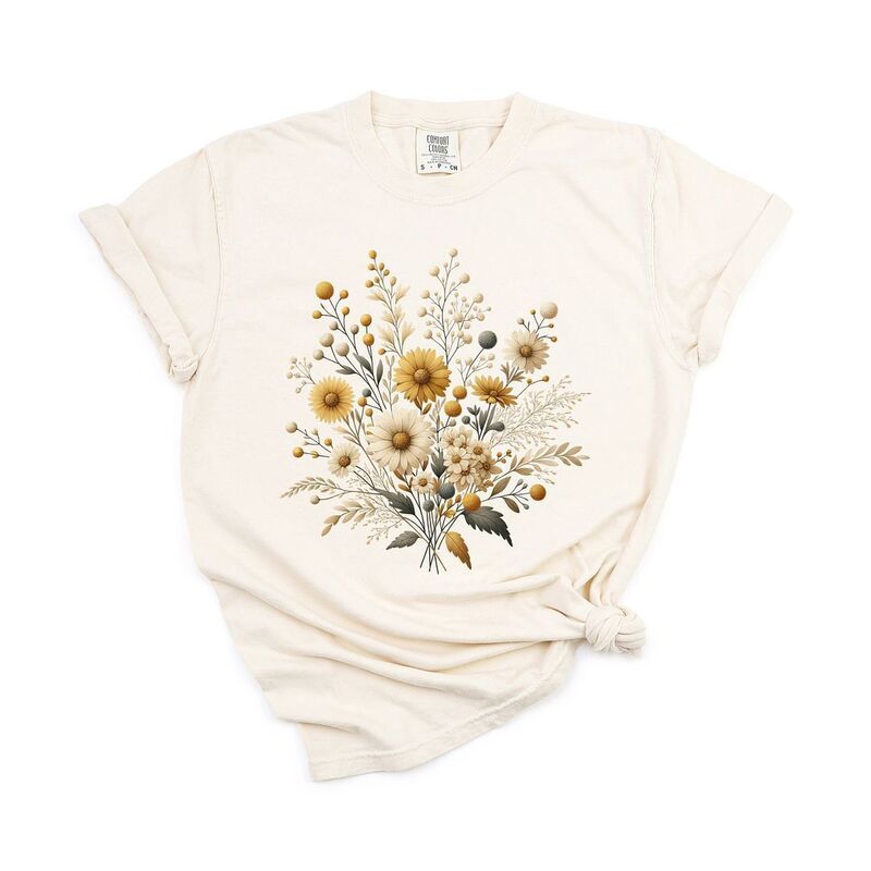 【送料無料】 Simply Sage Market レディース Tシャツ トップス Cream And Gold Bouquet Garment Dyed Tees Ivory