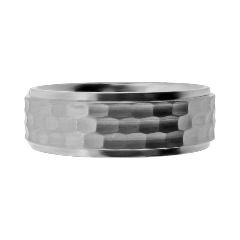 【送料無料】 リンクス メンズ リング アクセサリー LYNX Stainless Steel Hammered Wedding Band - Men Silver
