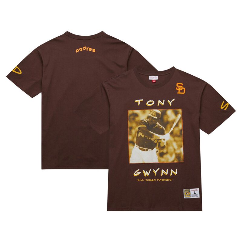 【送料無料】 ミッチェル&ネス メンズ Tシャツ トップス Men's Mitchell & Ness Tony Gwynn Brown San Diego Padres Cooperstown Collection Heavyweight Premium Player Vintage Logo T-Shirt Pad Brown