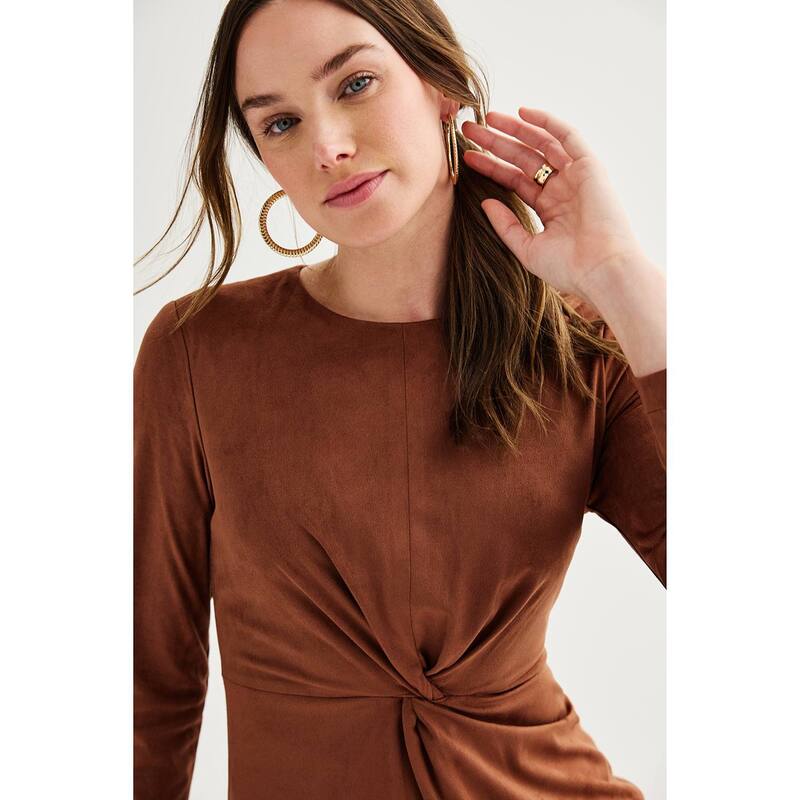 【送料無料】 ニコルミラー レディース ワンピース トップス Women's Nicole Miller Faux Suede Long Sleeve Twist Front Dress Chocolate