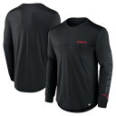 【送料無料】 ファナティクス メンズ Tシャツ トップス Men's Fanatics Black New England Patriots Blackout Long Sleeve T-Shirt Pat Black