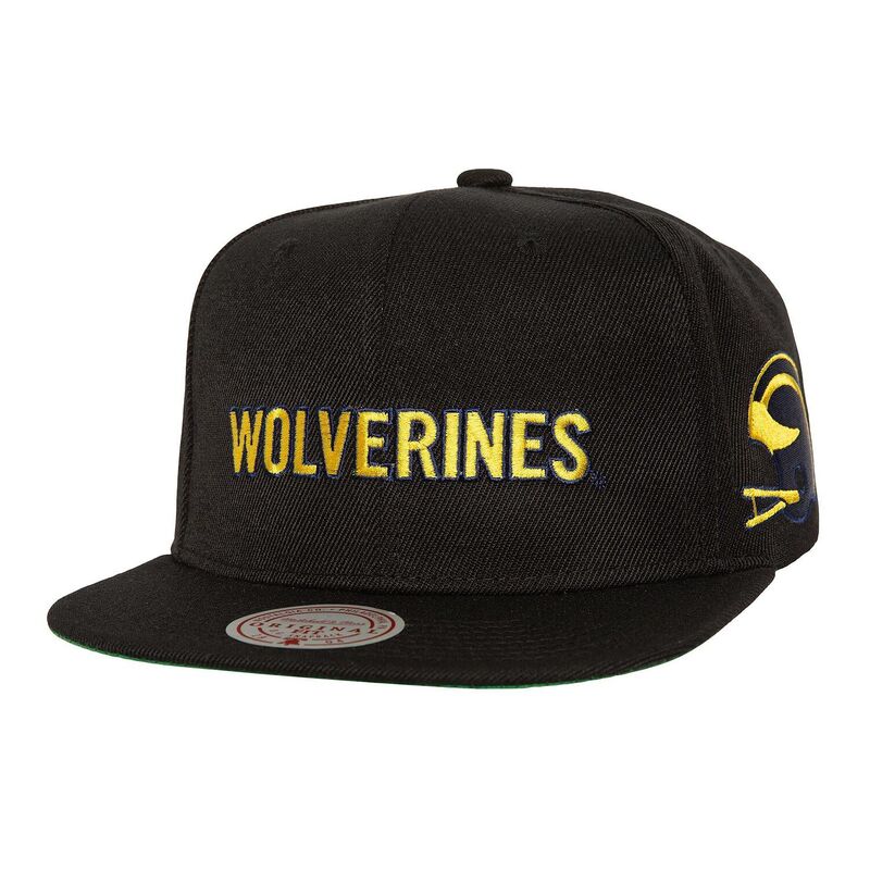 【送料無料】 ミッチェル&ネス メンズ 帽子 アクセサリー Men's Mitchell & Ness Black Michigan Wolverines Triple Play Snapback Hat Mic Black