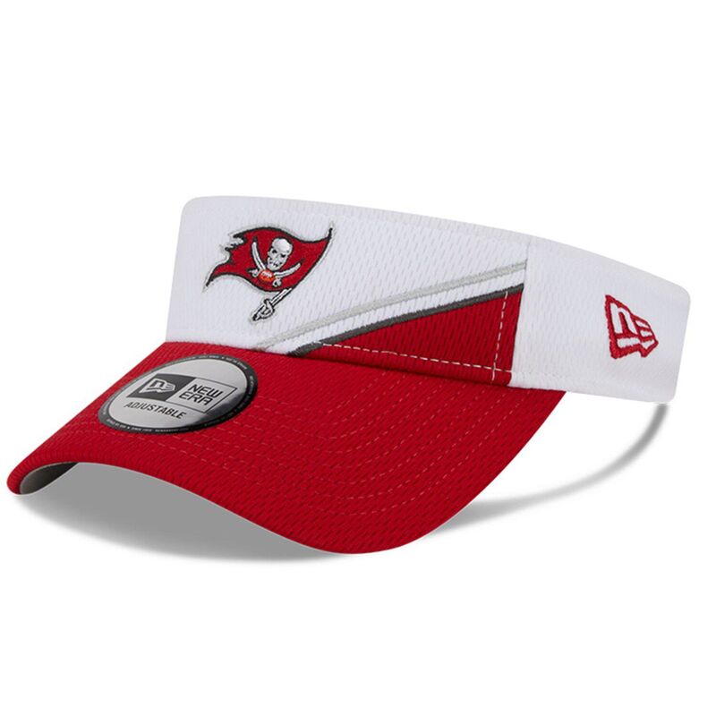 【送料無料】 ニューエラ メンズ 帽子 アクセサリー Men's New Era White/Red Tampa Bay Buccaneers 2023 Sideline Adjustable Visor Buc White