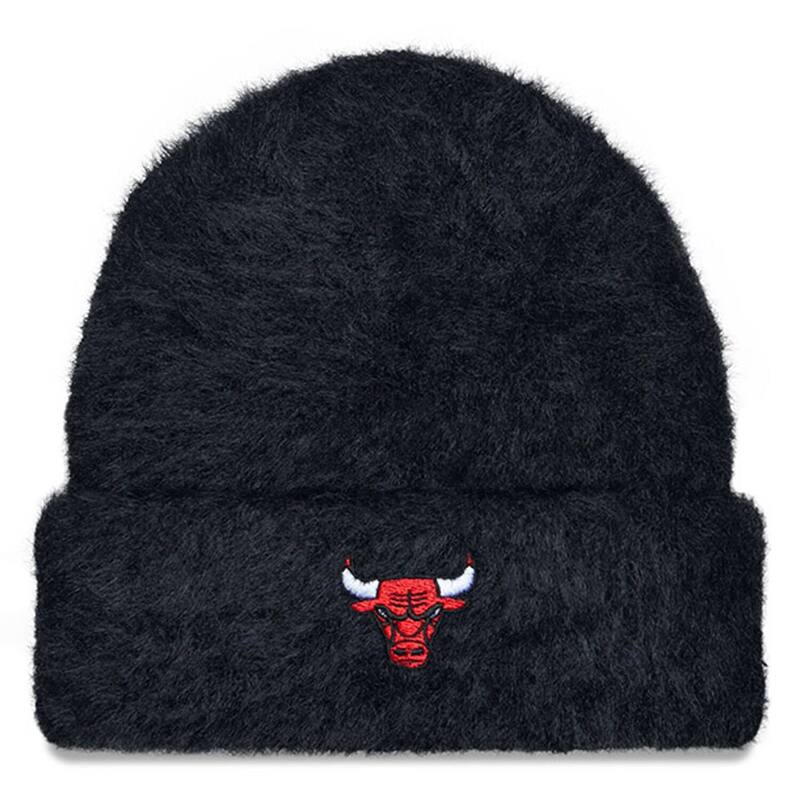 【送料無料】 ニューエラ レディース 帽子 アクセサリー Women's New Era Black Chicago Bulls Fuzzy Thick Cuffed Knit Hat Bul Black