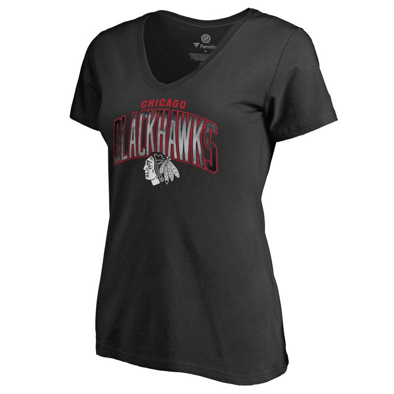 【送料無料】 アンブランデッド レディース Tシャツ トップス Women's Black Chicago Blackhawks Arch Smoke V-Neck T-Shirt Hwk Black