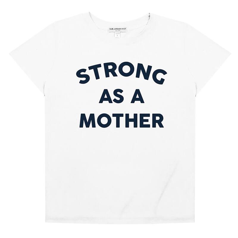 【送料無料】 アンブランデッド レディース Tシャツ トップス Women's Suburban Riot Strong as a Mother Loose Fit Graphic Tee White