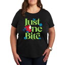 【送料無料】 ディズニー レディース Tシャツ トップス Disney's Snow White Plus Size Just One Bite Graphic Tee Black(4)