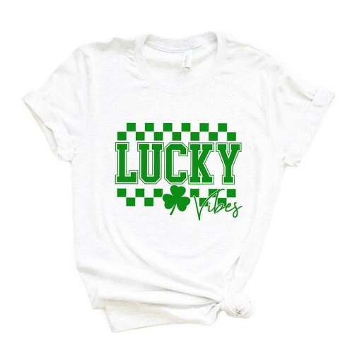【送料無料】 Simply Sage Market レディース Tシャツ トップス Lucky Vibes Checkered Sleeve Graphic Tee White 【送料無料】 Simply Sage Market レディース Tシャツ トップス Lucky Vibes Checkered Sleeve Graphic Tee White