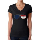 【送料無料】 エルエーポップアート レディース Tシャツ トップス Americana Sunglasses - Women's Word Art V-Neck...