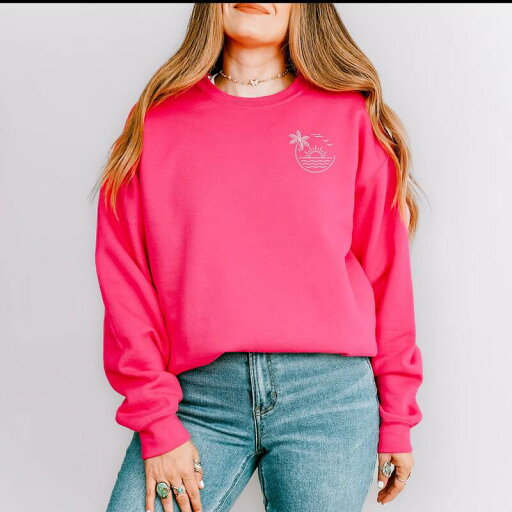 【送料無料】 Simply Sage Market レディース Tシャツ トップス Embroidered Beach Sunset 2XL True Navy Raspberry 【送料無料】 Simply Sage Market レディース Tシャツ トップス Embroidered Beach Sunset 2XL True Navy Raspberry