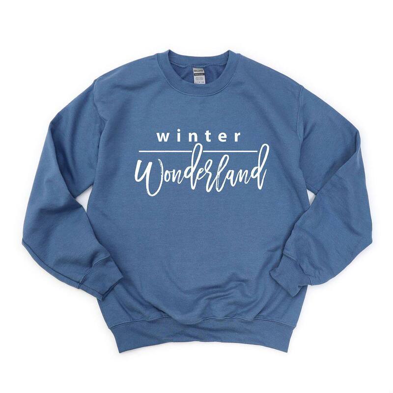 【送料無料】 Simply Sage Market レディース Tシャツ トップス Simply Sage Market Winter Wonderland Sweatshirt Slate