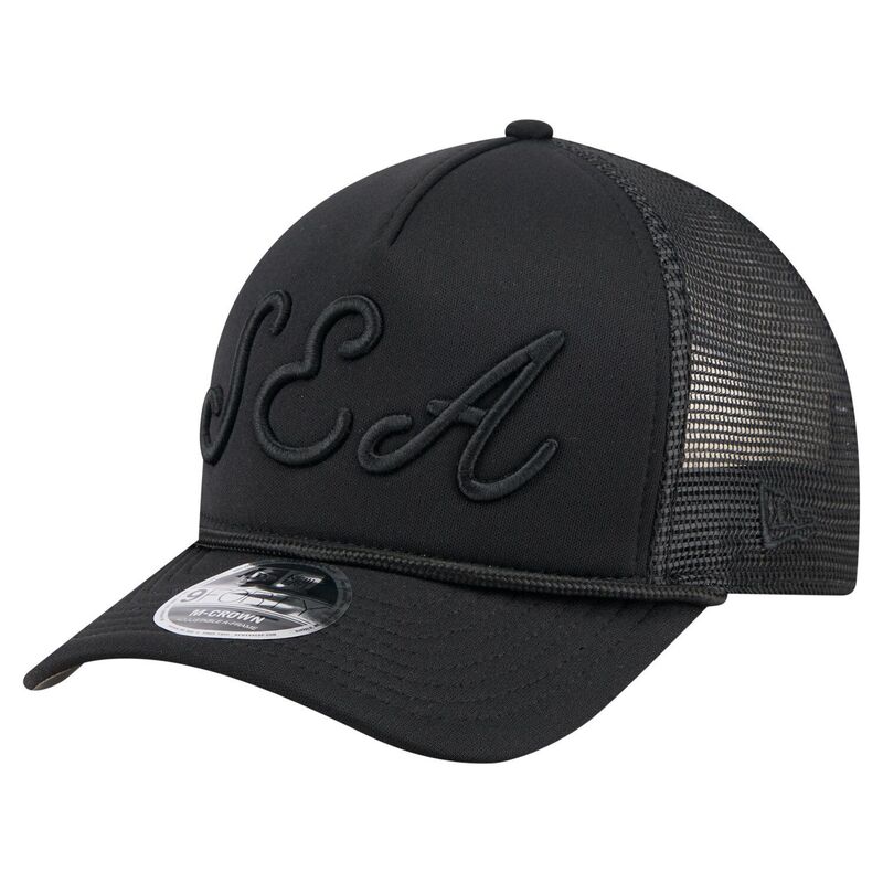 【送料無料】 ニューエラ メンズ 帽子 アクセサリー Men's New Era Black Seattle Mariners City Initial 9FORTY A-Frame M-Crown Adjustable Trucker Hat Mns Black