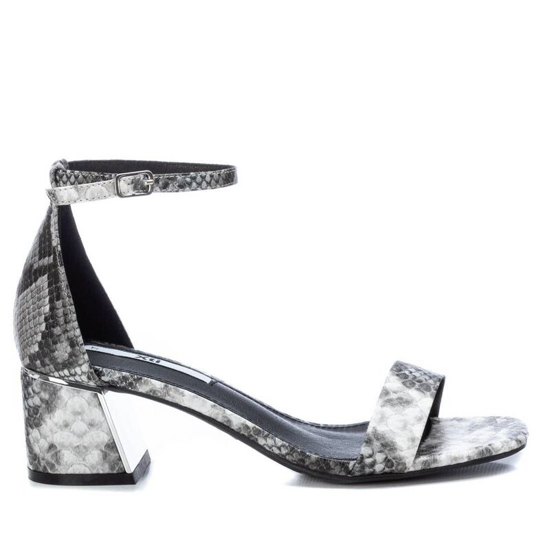 【送料無料】 キシタイ レディース サンダル シューズ Women's Dressy Sandals By XTI 45283 Open Grey