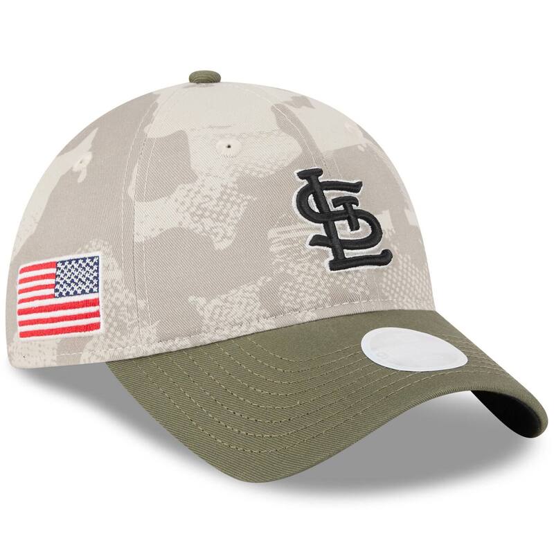 【送料無料】 ニューエラ レディース 帽子 アクセサリー Women's New Era Light Beige/Olive St. Louis Cardinals 2025 Armed Forces Day 9TWENTY Adjustable Hat Crd Lt Bei