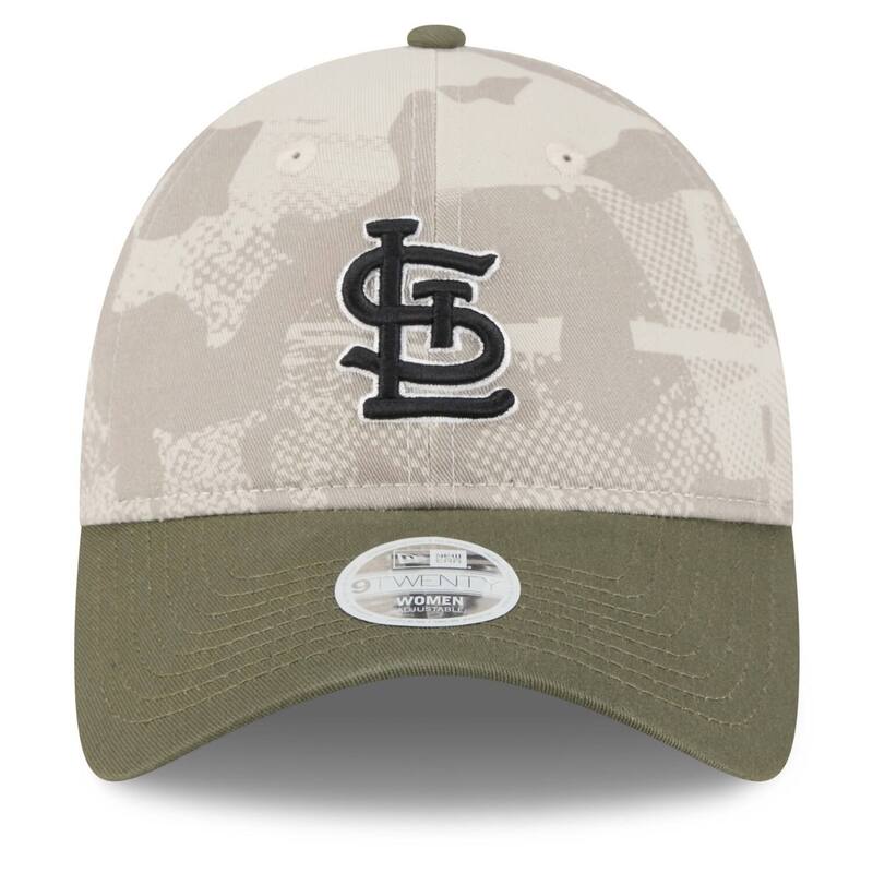【送料無料】 ニューエラ レディース 帽子 アクセサリー Women's New Era Light Beige/Olive St. Louis Cardinals 2025 Armed Forces Day 9TWENTY Adjustable Hat Crd Lt Bei