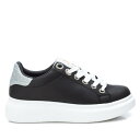 【送料無料】 キシタイ レディース スニーカー シューズ Women's Lace-Up Sneakers By XTI Black