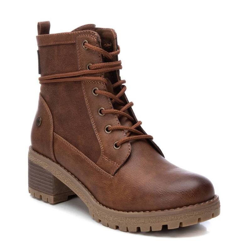 リフレッシュ レディース シューズ ブーツ・レインブーツ レース Refresh Women's Lace-Up Booties 170..