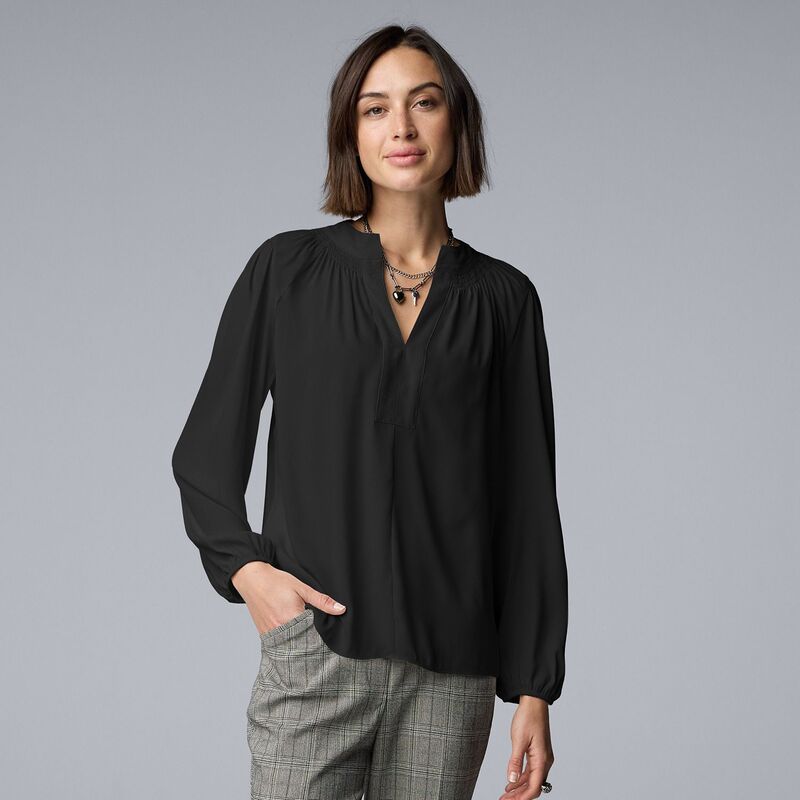 【送料無料】 ヴェラウォン レディース シャツ トップス Women's Simply Vera Vera Wang Smocked Neck Blouse Black(4)