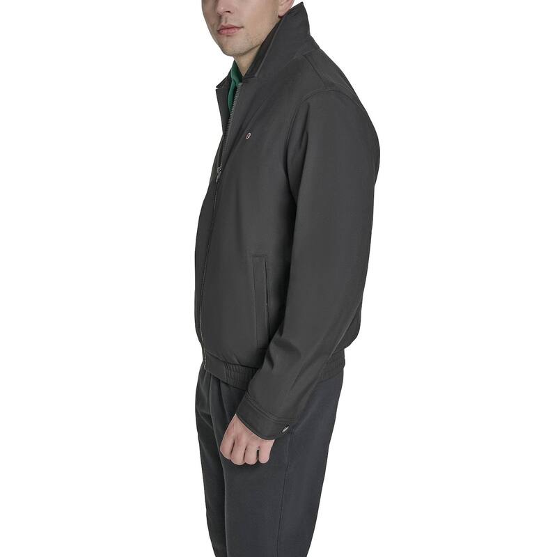 【送料無料】 チャンピオン メンズ ジャケット・ブルゾン アウター Men's Champion Softshell Jacket with Laydown Collar Black