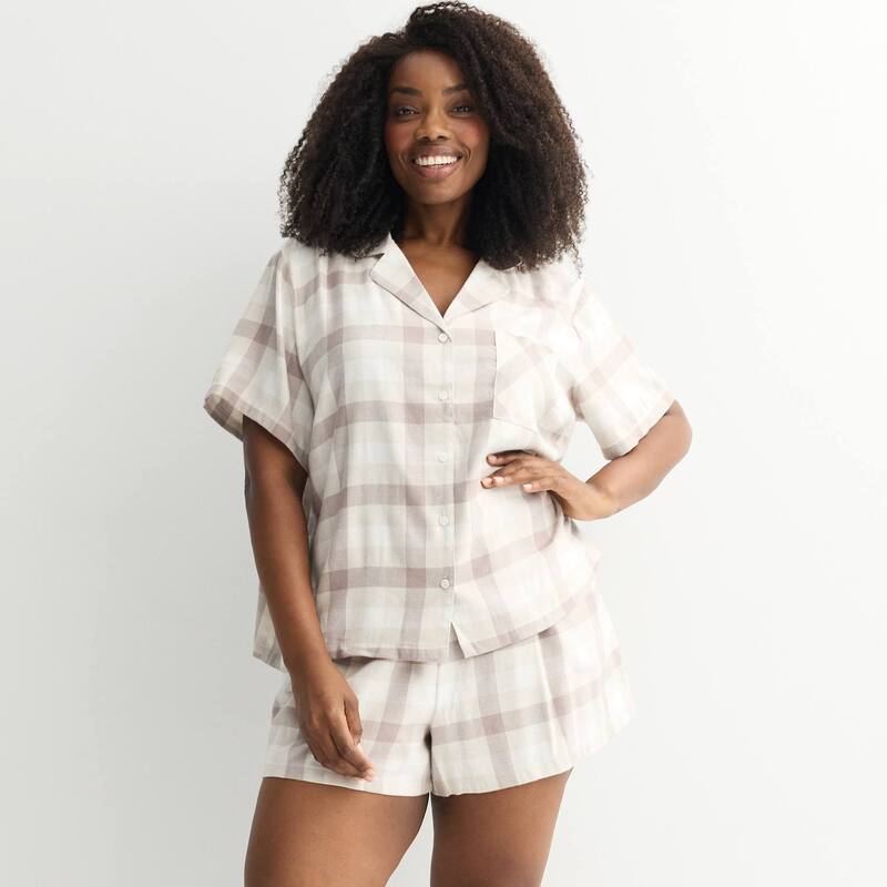 【送料無料】 ソノマ レディース ナイトウェア アンダーウェア Plus Size Sonoma Goods For Life 2-pc. Flannel Notch Pajama Top & Pajama Shorts Set Netural Tonal Plaid
