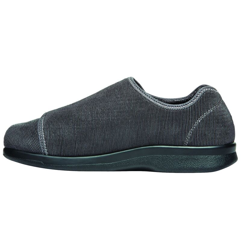 【送料無料】 プロペット メンズ サンダル シューズ Propet Cush N Foot Men's Slippers Black