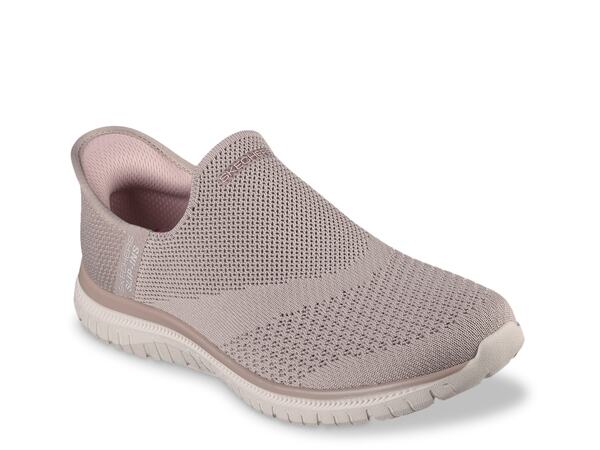  スケッチャーズ レディース スニーカー シューズ Hands Free Slip-Ins Virtue Sleek Slip-On Sneaker Taupe