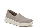【送料無料】 ビジーズ レディース スリッポン・ローファー シューズ Wednesday Bright Wedge Slip-On Sneaker Taupe(4)