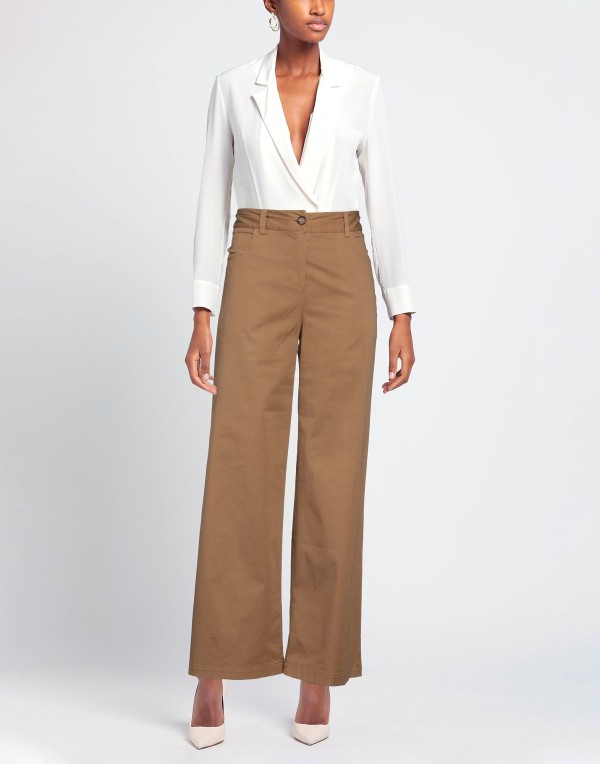 【送料無料】 アレッシアサンティ レディース カジュアルパンツ ボトムス Casual pants Camel