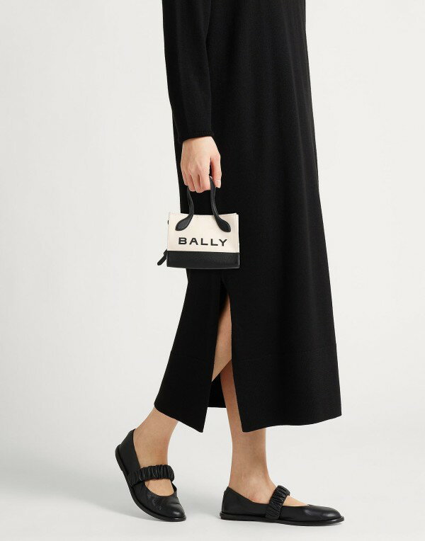 【送料無料】 バリー レディース ハンドバッグ バッグ Handbag Black