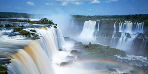 絵画風 壁紙ポスター (はがせるシール式) 世界最大の滝 イグアスの滝 アルゼンチン&ブラジル パノラマ キャラクロ WTF-030S1 (1152mm×576mm) <日本製> ウォールステッカー お風呂ポスター