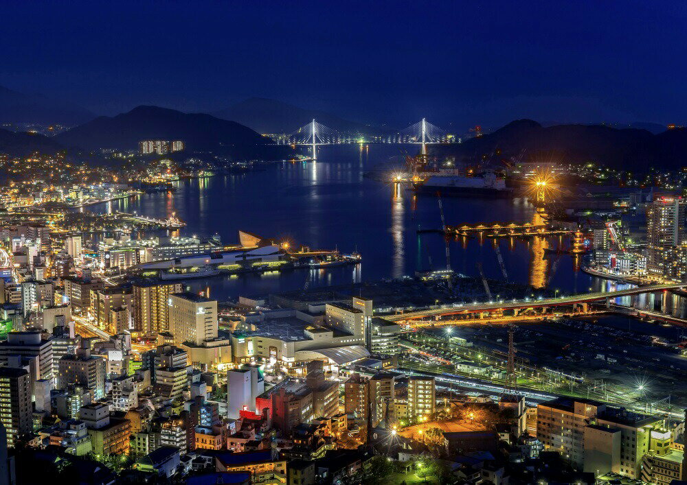 絵画風 壁紙ポスター (はがせるシール式) 長崎 夜景 日本三大夜景 世界新三大夜景 キャラクロ NGS-002A2 (A2版 594mm×420mm) ＜日本製＞ ウォールステッカー お風呂ポスターのサムネイル
