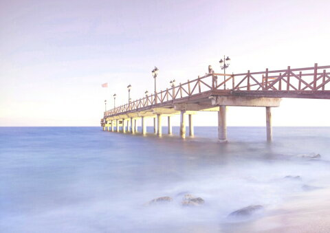 絵画風 壁紙ポスター （はがせるシール式） アンダルシア ビーチ 地中海 マラガ 海 キャラクロ RCCK-001A1 （A1版 830mm×585mm） 建築用壁紙＋耐候性塗料 インテリア