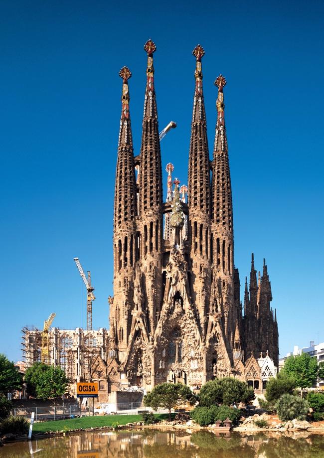未完の世界遺産サグラダ ファミリア 天才建築家ガウディの謎を日本人が解明 スペイン バルセロナで２０２６年 ｎｈｋｅテレ