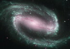 絵画風 壁紙ポスター (はがせるシール式) 銀河 NGC 1300 棒渦巻銀河 ギャラクシー Milky Way 宇宙 銀河系 神秘 Pink キャラクロ SPC-012A2 (A2版 594mm×420mm) ＜日本製＞ ウォールステッカー お風呂ポスター