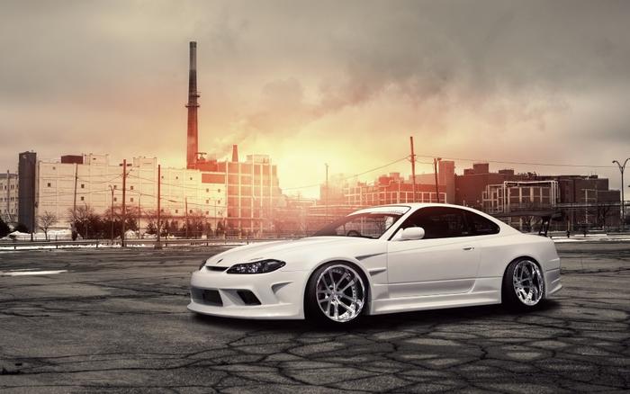 絵画風 壁紙ポスター (はがせるシール式) 日産 シルビア S15型 スペックR 白 1999年 キャラクロ NSLV-002W2 (ワイド版 603mm×376mm) ＜日本製＞ ウォールステッカー お風呂ポスター
