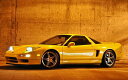 絵画風 壁紙ポスター (はがせるシール式) ホンダ アキュラ NSX-T 1990年 北米 黄 スーパーカー キャラクロ HNSX-001W1 (ワイド版 921mm×576mm) <日本製> ウォールステッカー お風呂ポスター