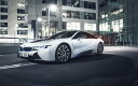 絵画風 壁紙ポスター (はがせるシール式) BMW i8 I12 2014年 ホワイト プラグインハイブリッド・スーパーカー キャラクロ BMI8-010W1 (ワイド版 921mm×576mm) <日本製> ウォールステッカー お風呂ポスター