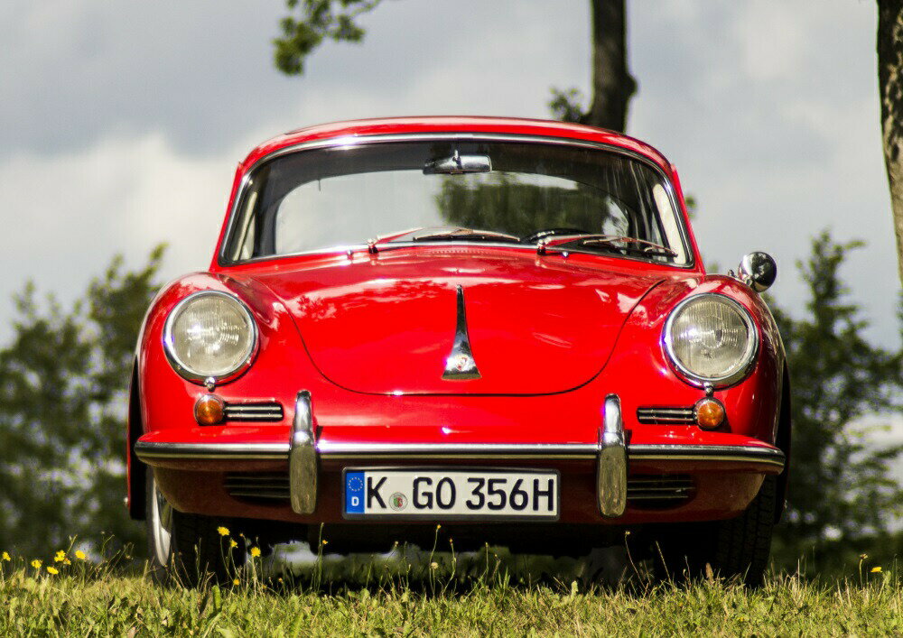 絵画風 壁紙ポスター (はがせるシール式) ポルシェ 356 クラシック ヴィンテージ 赤 キャラクロ P356-005A1 (A1版 830mm×585mm) ＜日本製＞ ウォールステッカー お風呂ポスター