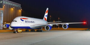 絵画風 壁紙ポスター (はがせるシール式) ブリティッシュ・エアウェイズ BA エアバス A380-800 世界最大 4発ジェット旅客機 2014年運用 パノラマ キャラクロ A380-015S1 (1152mm×576mm) <日本製> ウォールステッカー お風呂ポスター