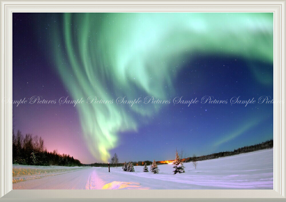 絵画風 壁紙ポスター (はがせるシール式) -窓の景色- オーロラ 北極光 ノーザンライト 神秘 【扉なし窓仕様】 キャラクロ ARR-004NA2 (A2版 594mm×420mm) ＜日本製＞ ウォールステッカー お風呂ポスター