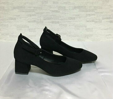 【新古品】Juze【ジュゼ】セットバックストラップヒール黒スエード調S(22cm-22.5cm)【中古】