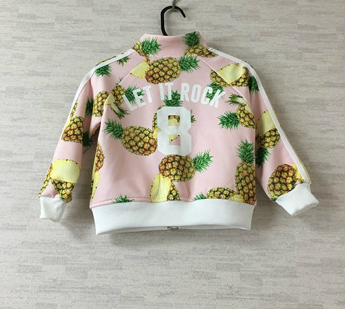 【新古品】Peach&cream【ピーチアンドクリーム】韓国子供服パイン柄ブルゾンピンク7(100cm)【中古】