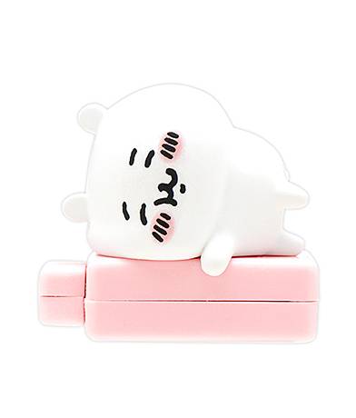 【ちいかわ】 ちいかわ ぎゅっと抱きつきケーブルカバーのサムネイル