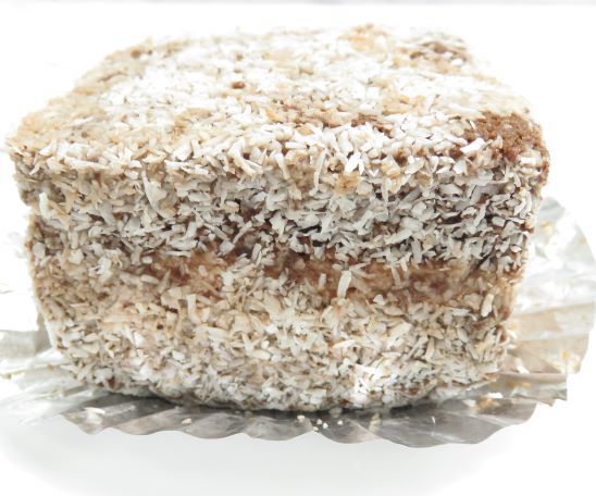 通販 激安 チョコとココナッツたっぷり美味しいアイスをお試しください Bolo Gelado De Chocolate 冷たいケーキ アイスケーキ チョコアイスケーキ チョコレート味 チョコケーキ