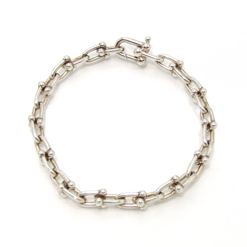 【中古】美品 Tiffany&Co. ティファニー ブレスレット ハードウェア スモールリンク Lサイズ Ag925/SV925 イタリア製 8インチ シルバー Hardware Small Link Bracelet ラージサイズ シルバー 28010585のサムネイル